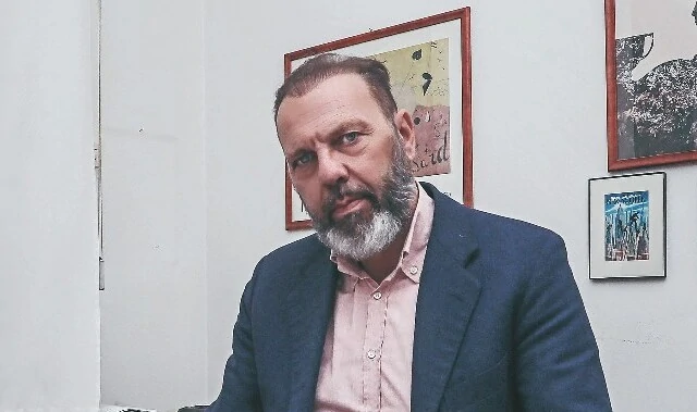 Cristiano Meoni lascia Il Tirreno per “differenze di visione” con l’azienda: è il quarto direttore in quattro anni