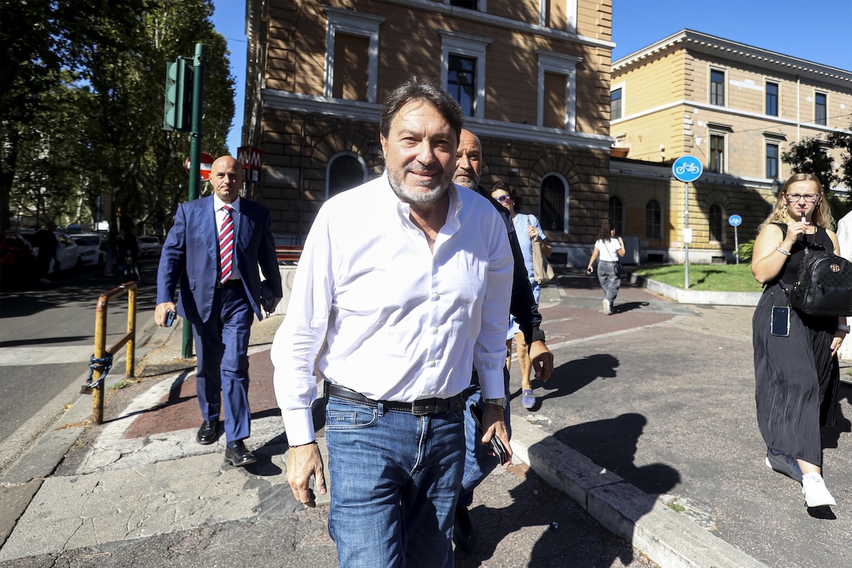 Sigfrido Ranucci arriva al tribunale del lavoro di Roma